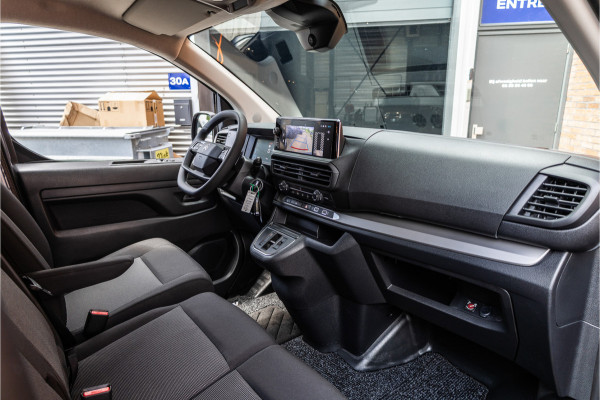 Citroën Jumpy 2.0 BlueHDI 180 L3 | CarPlay | Camera | L+R Schuifdeur | AV Edition | BPM Vrij | 3-Zitter | Navigatie | DAB | Cruise control | PDC | Spoilerkit