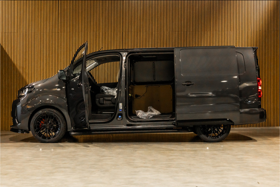 Citroën Jumpy 2.0 BlueHDI 180 L3 | CarPlay | Camera | L+R Schuifdeur | AV Edition | BPM Vrij | 3-Zitter | Navigatie | DAB | Cruise control | PDC | Spoilerkit