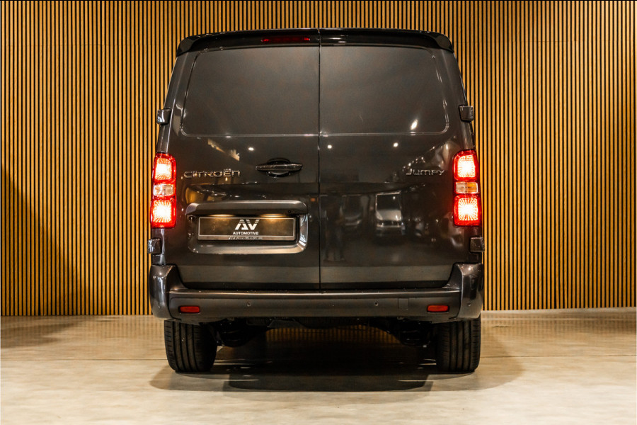 Citroën Jumpy 2.0 BlueHDI 180 L3 | CarPlay | Camera | L+R Schuifdeur | AV Edition | BPM Vrij | 3-Zitter | Navigatie | DAB | Cruise control | PDC | Spoilerkit