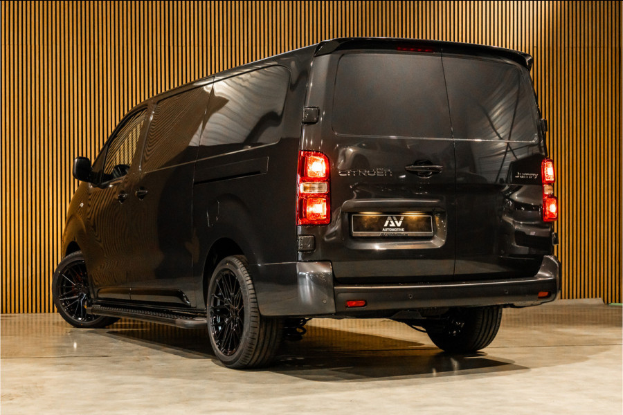 Citroën Jumpy 2.0 BlueHDI 180 L3 | CarPlay | Camera | L+R Schuifdeur | AV Edition | BPM Vrij | 3-Zitter | Navigatie | DAB | Cruise control | PDC | Spoilerkit