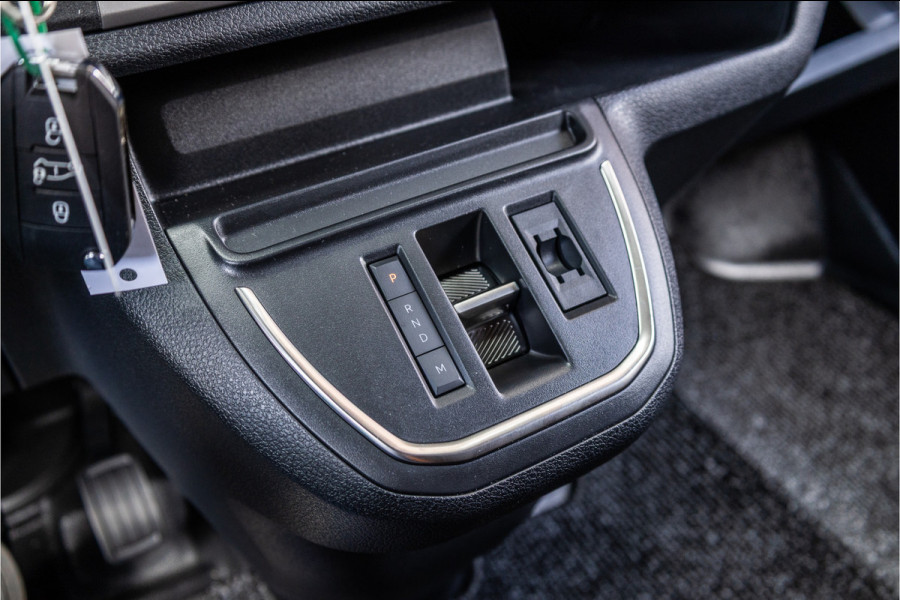 Citroën Jumpy 2.0 BlueHDI 180 L3 | CarPlay | Camera | L+R Schuifdeur | AV Edition | BPM Vrij | 3-Zitter | Navigatie | DAB | Cruise control | PDC | Spoilerkit