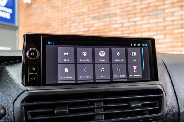 Citroën Jumpy 2.0 BlueHDI 180 L3 | CarPlay | Camera | L+R Schuifdeur | AV Edition | BPM Vrij | 3-Zitter | Navigatie | DAB | Cruise control | PDC | Spoilerkit