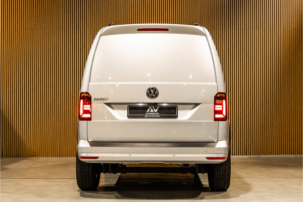 Volkswagen Caddy 2.0 TDI L2H1 Maxi Exclusive | Bi-Xenon | CarPlay | Elek stoelen | Stoelverwarming | Camera | Alcantara bekleding | MF Stuur | Nieuwe APK