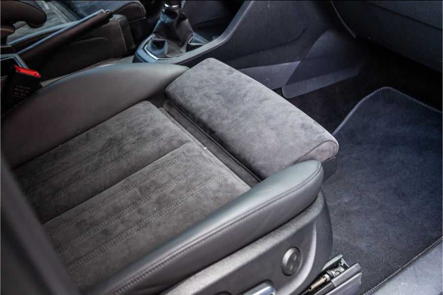 Volkswagen Caddy 2.0 TDI L2H1 Maxi Exclusive | Bi-Xenon | CarPlay | Elek stoelen | Stoelverwarming | Camera | Alcantara bekleding | MF Stuur | Nieuwe APK