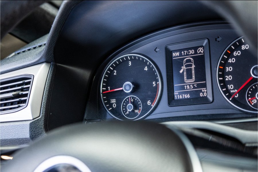 Volkswagen Caddy 2.0 TDI L2H1 Maxi Exclusive | Bi-Xenon | CarPlay | Elek stoelen | Stoelverwarming | Camera | Alcantara bekleding | MF Stuur | Nieuwe APK