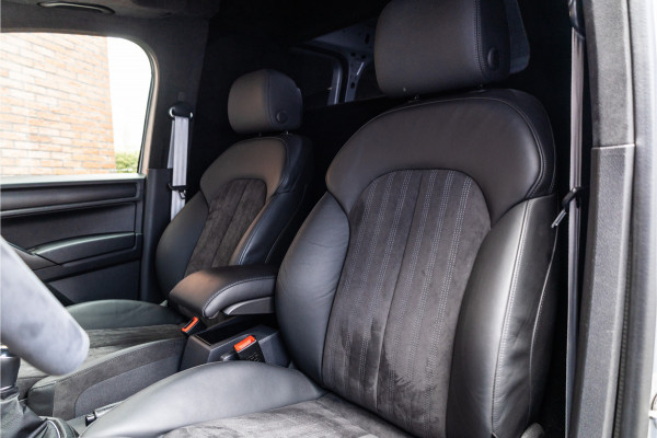Volkswagen Caddy 2.0 TDI L2H1 Maxi Exclusive | Bi-Xenon | CarPlay | Elek stoelen | Stoelverwarming | Camera | Alcantara bekleding | MF Stuur | Nieuwe APK