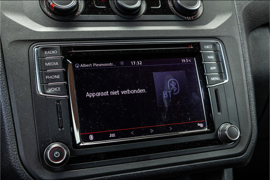 Volkswagen Caddy 2.0 TDI L2H1 Maxi Exclusive | Bi-Xenon | CarPlay | Elek stoelen | Stoelverwarming | Camera | Alcantara bekleding | MF Stuur | Nieuwe APK