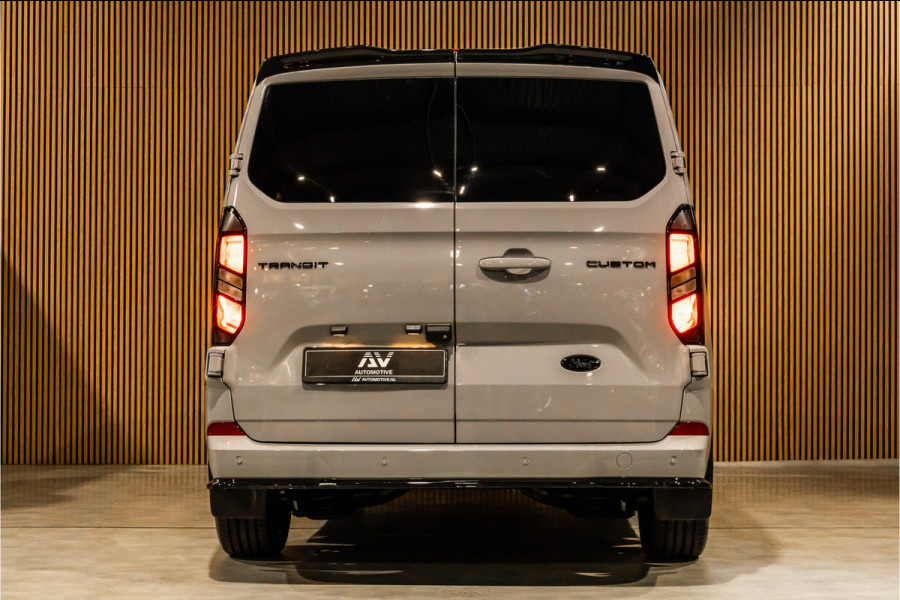 Ford Transit Custom 320 2.0 TDCI 150 PK L2H1 Limited DC | Dubbel Cabine | ACC | Blind Spot | Navigatie | Camera | CarPlay | Lane Assist | Stoelverwa | Trekhaak | Verlengde fabrieksgarantie tot 12-2029