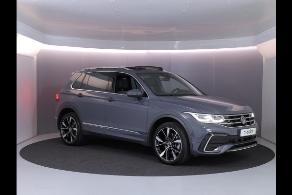 Volkswagen Tiguan 1.4 TSI eHybrid R-Line Business 245pk | 19'LM-velgen| Pano-dak| Camera| trekhaak afneembaar