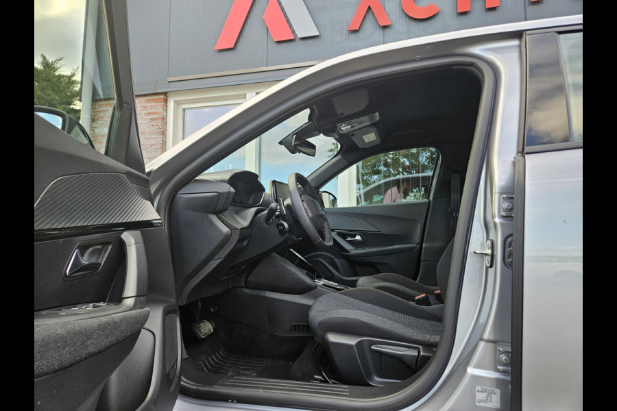 Peugeot 2008 1.2 Hybrid 136 Style Carplay! LED! Automaat! Cruise Control! Mooie/Nette Auto!