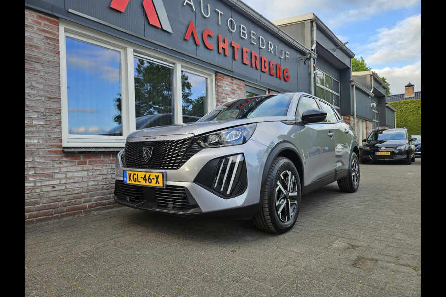 Peugeot 2008 1.2 Hybrid 136 Style Carplay! LED! Automaat! Cruise Control! Mooie/Nette Auto!