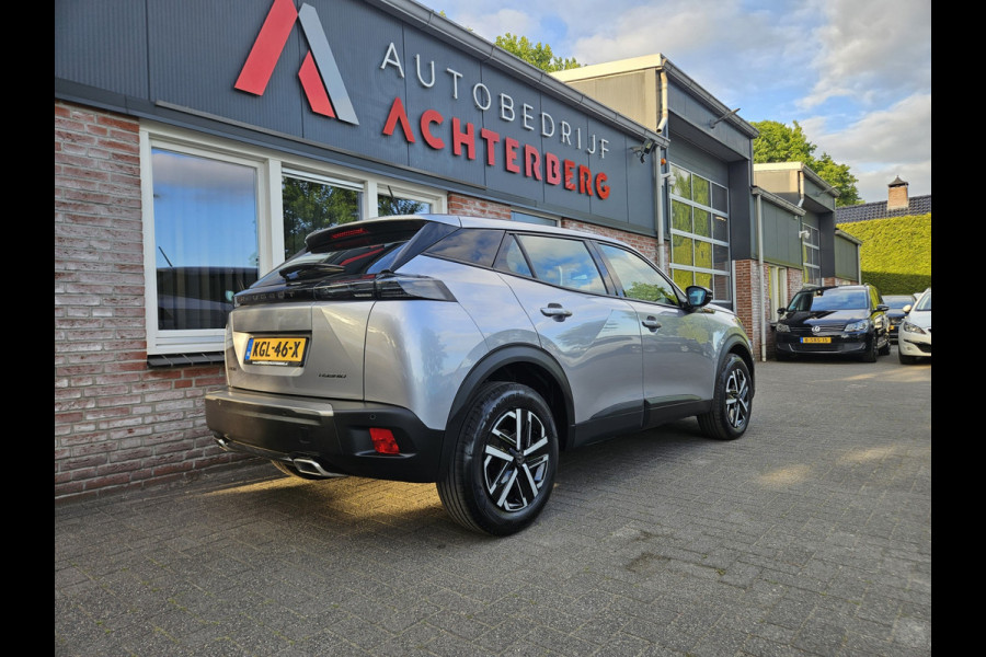 Peugeot 2008 1.2 Hybrid 136 Style Carplay! LED! Automaat! Cruise Control! Mooie/Nette Auto!