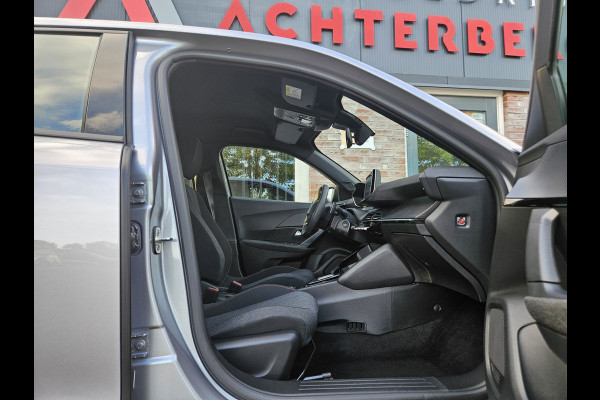 Peugeot 2008 1.2 Hybrid 136 Style Carplay! LED! Automaat! Cruise Control! Mooie/Nette Auto!