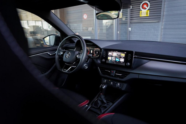 Škoda Kamiq 1.0 TSI Monte Carlo / DSG Aut / Pano / Matrix / Camera / Adaptive Cruise