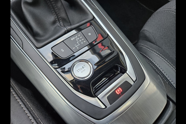 Peugeot 308 SW 1.2 PureTech GT-line Automaat! Trekhaak! Panoramadak! Carplay! Mooie/Nette Auto!