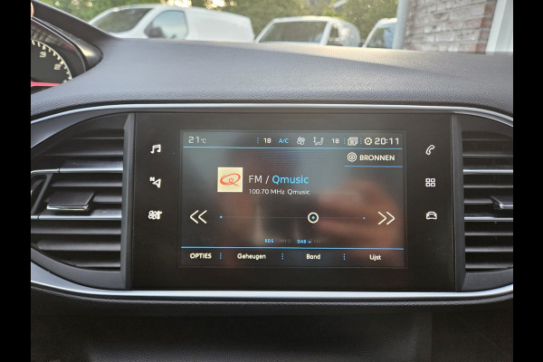 Peugeot 308 SW 1.2 PureTech GT-line Automaat! Trekhaak! Panoramadak! Carplay! Mooie/Nette Auto!