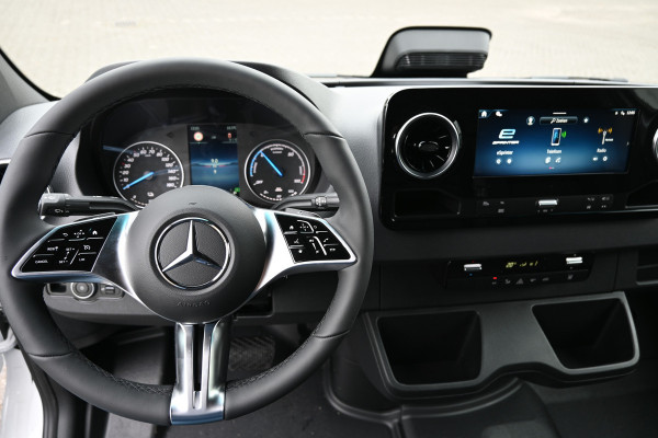 Mercedes-Benz eSprinter 314 L3H2 Pro 81kWh RWD LED koplampen, 115 kW DC laden