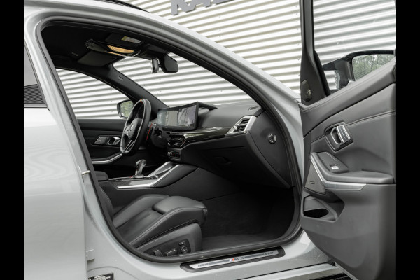 BMW 3 Serie Touring M3 xDrive - Carbon Brakes - Stoelventilatie - Carbon Interieur