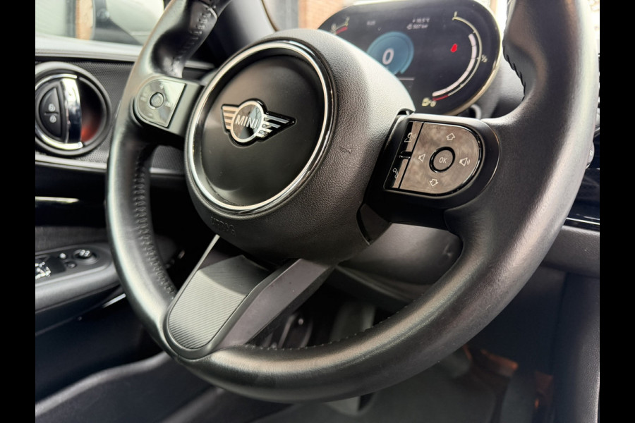 MINI Clubman 1.5 Automaat / Navigatie / 1e Eigenaar / Clima / Recent Onderhoud incl. Remmen compleet / LED-Verlichting / NED-MINI