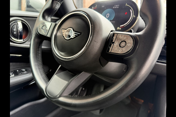 MINI Clubman 1.5 Automaat / Navigatie / 1e Eigenaar / Clima / Recent Onderhoud incl. Remmen compleet / LED-Verlichting / NED-MINI