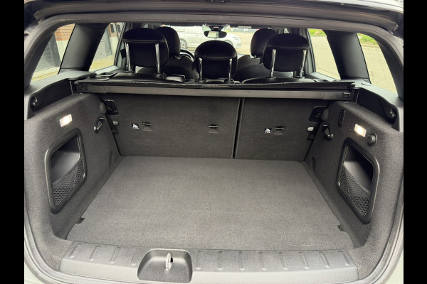 MINI Clubman 1.5 Automaat / Navigatie / 1e Eigenaar / Clima / Recent Onderhoud incl. Remmen compleet / LED-Verlichting / NED-MINI
