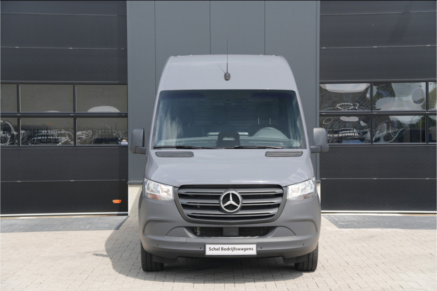 Mercedes-Benz Sprinter 317CDI L2H2 Pro - Navi - Camera - Cruise - Betimmering - Trekhaak - Blind Spot - Rijklaar