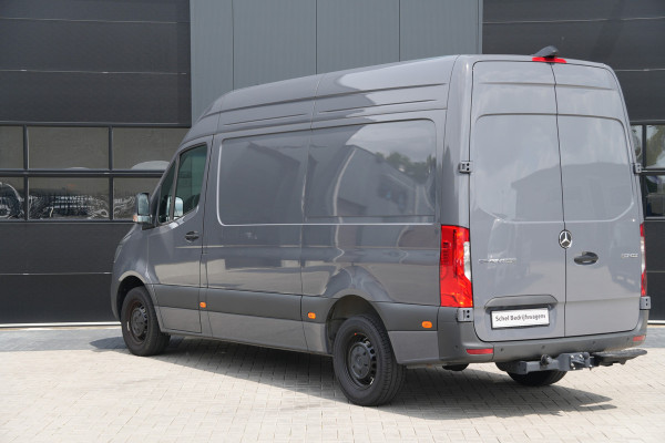 Mercedes-Benz Sprinter 317CDI L2H2 Pro - Navi - Camera - Cruise - Betimmering - Trekhaak - Blind Spot - Rijklaar