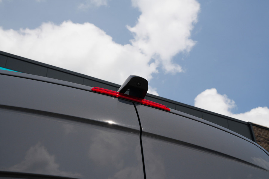 Mercedes-Benz Sprinter 317CDI L2H2 Pro - Navi - Camera - Cruise - Betimmering - Trekhaak - Blind Spot - Rijklaar