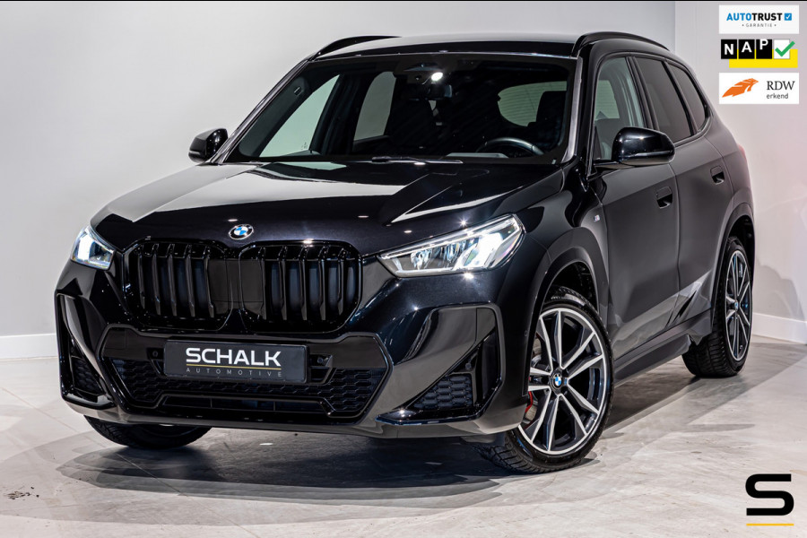 BMW X1 SDrive18i|M-sport|NAP|E-trekhaak|Cam|HUD|DealerOnderh