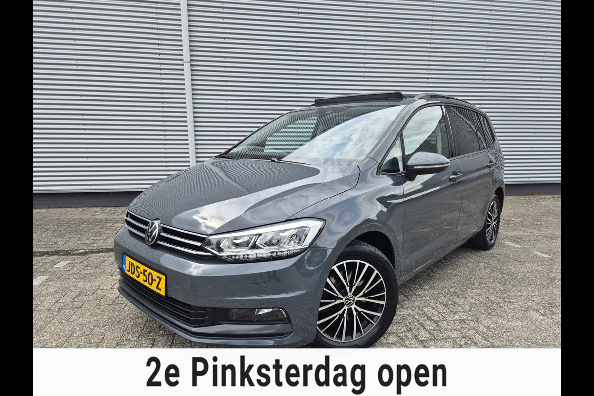 Volkswagen Touran 1.5 TSI 7p Autom,Panorama,airco,adap cruise,nav/camera,wegkl. trekhaak,stoelverwarming,standkachel,