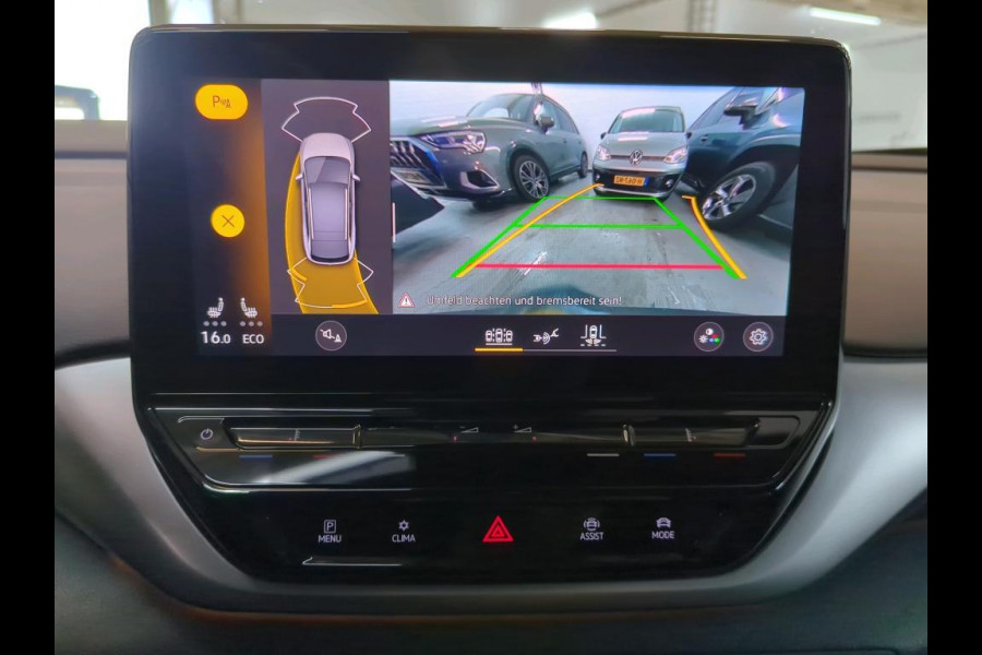Volkswagen ID.4 First 77 kWh 204 PK | SOH 92,21% |  Navigatie | Parkeercamera | 20" LM velgen