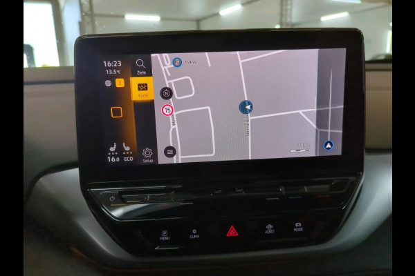 Volkswagen ID.4 First 77 kWh 204 PK | SOH 92,21% |  Navigatie | Parkeercamera | 20" LM velgen