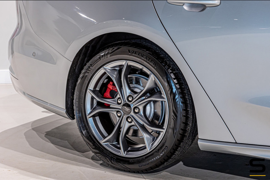 Ford FOCUS Wagon 1.5 EcoBoost Active Business|ST-Line|Trekhaak