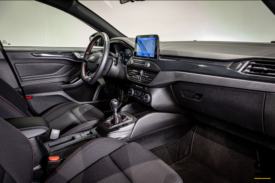 Ford FOCUS Wagon 1.5 EcoBoost Active Business|ST-Line|Trekhaak