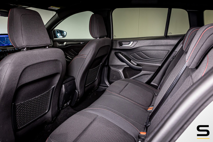 Ford FOCUS Wagon 1.5 EcoBoost Active Business|ST-Line|Trekhaak