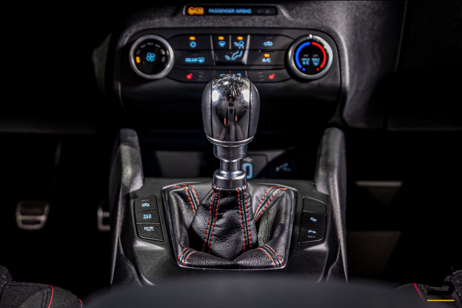 Ford FOCUS Wagon 1.5 EcoBoost Active Business|ST-Line|Trekhaak