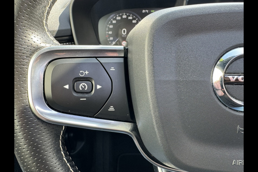Volvo XC40 2.0 T4 AWD Inscription R-Design Pano Camer carplay Trekhaak Navi