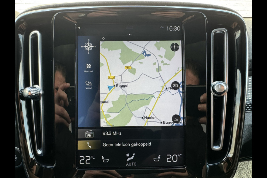 Volvo XC40 2.0 T4 AWD Inscription R-Design Pano Camer carplay Trekhaak Navi