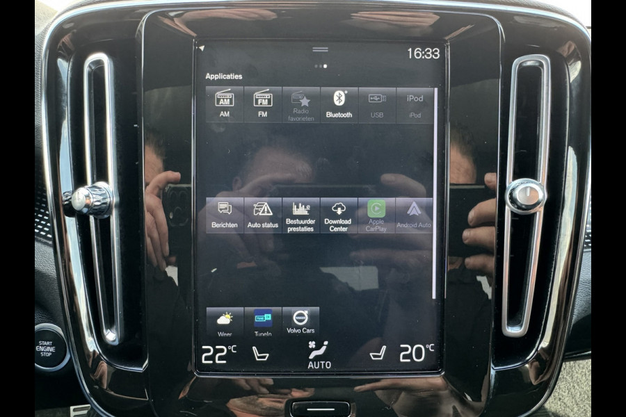 Volvo XC40 2.0 T4 AWD Inscription R-Design Pano Camer carplay Trekhaak Navi