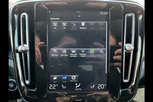 Volvo XC40 2.0 T4 AWD Inscription R-Design Pano Camer carplay Trekhaak Navi