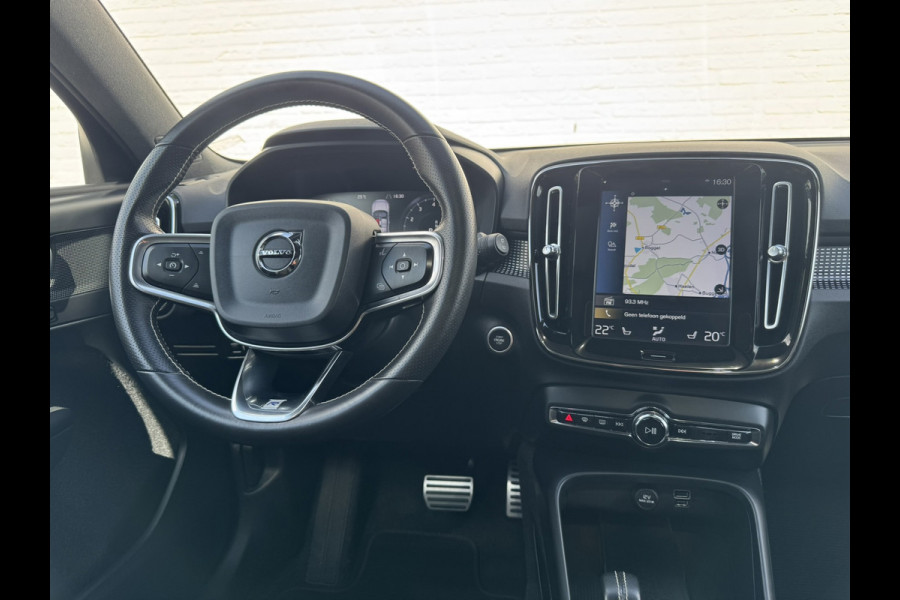 Volvo XC40 2.0 T4 AWD Inscription R-Design Pano Camer carplay Trekhaak Navi