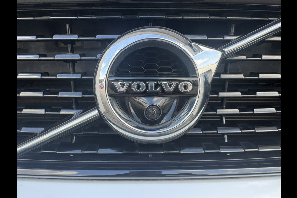 Volvo XC40 2.0 T4 AWD Inscription R-Design Pano Camer carplay Trekhaak Navi