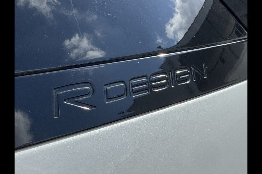 Volvo XC40 2.0 T4 AWD Inscription R-Design Pano Camer carplay Trekhaak Navi