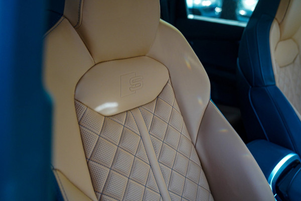 Audi Q7 55 TFSI e quattro Pro Line S | Massage | BTW | 1e eig | ACC | Matrix | Trekhaak | Bang&Olufsen 3D | Panorama | Head up |