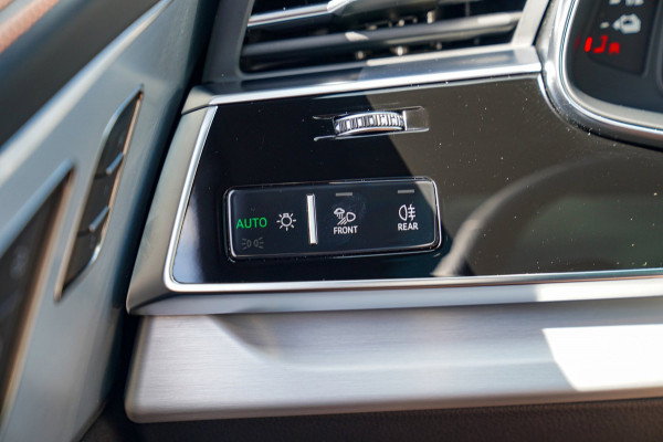 Audi Q7 55 TFSI e quattro Pro Line S | Massage | BTW | 1e eig | ACC | Matrix | Trekhaak | Bang&Olufsen 3D | Panorama | Head up |