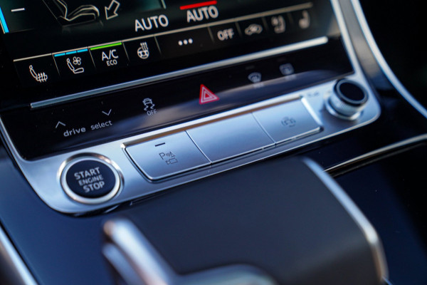 Audi Q7 55 TFSI e quattro Pro Line S | Massage | BTW | 1e eig | ACC | Matrix | Trekhaak | Bang&Olufsen 3D | Panorama | Head up |