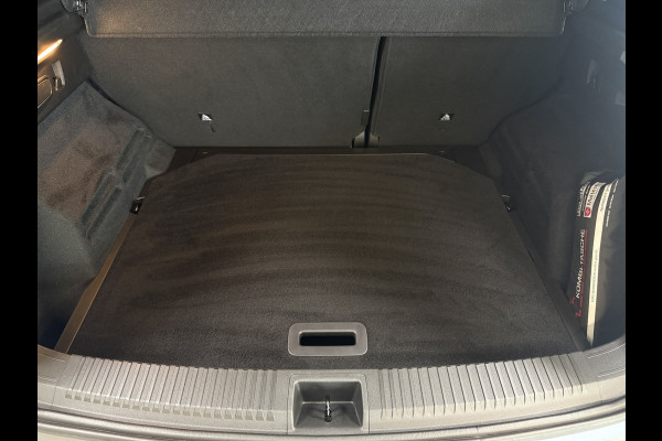 Renault Austral 1.2 Full hybrid 200pk iconic esprit Alpine | Groot Navi | 20" | 360 | ACC | HUD | Dodehoek | Stoel, stuur & Voorruit verwarming | 100% Dealer Onderhouden! Verlengde Garantie tot 04-2028