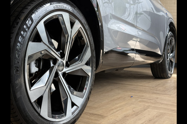 Renault Austral 1.2 Full hybrid 200pk iconic esprit Alpine | Groot Navi | 20" | 360 | ACC | HUD | Dodehoek | Stoel, stuur & Voorruit verwarming | 100% Dealer Onderhouden! Verlengde Garantie tot 04-2028