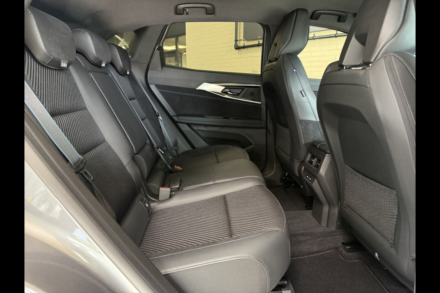 Renault Austral 1.2 Full hybrid 200pk iconic esprit Alpine | Groot Navi | 20" | 360 | ACC | HUD | Dodehoek | Stoel, stuur & Voorruit verwarming | 100% Dealer Onderhouden! Verlengde Garantie tot 04-2028