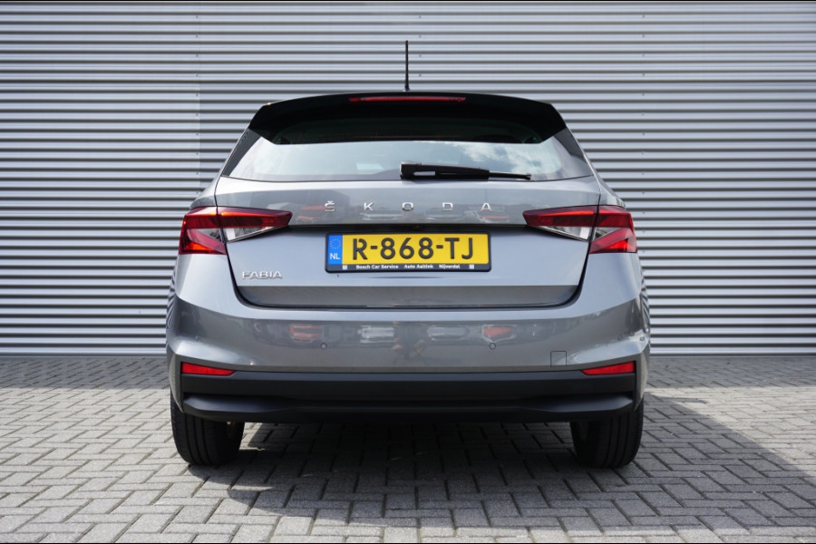 Škoda Fabia 95PK Ambition ZUINIG | WINTERPACK | CAMERA | CARPLAY
